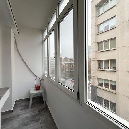 Old City Deluxe Apart - River View ! 布加勒斯特 外观 照片